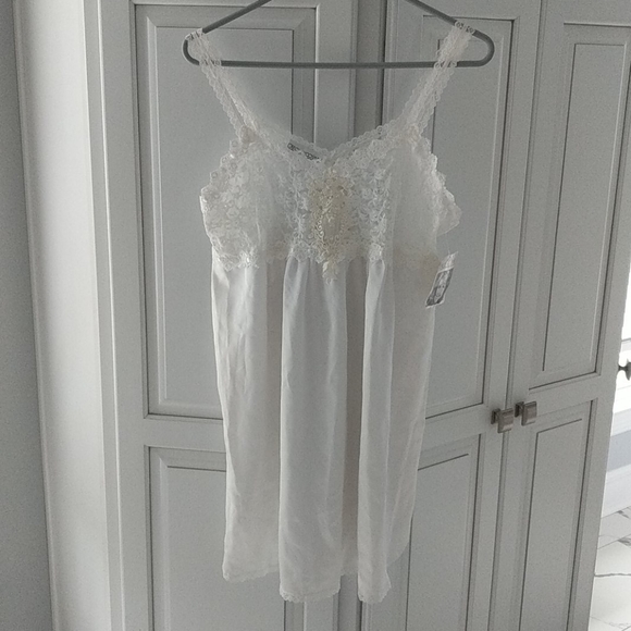 Lingerie nightgown - Picture 5 of 5